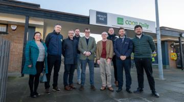 East of England Co-op and Fircroft Hairdressing celebrate new look Henley Rise precinct with Ipswich Borough Councils Cllr Neil MacDonald and Patrick Spencer MP