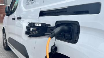 Electric vehicle